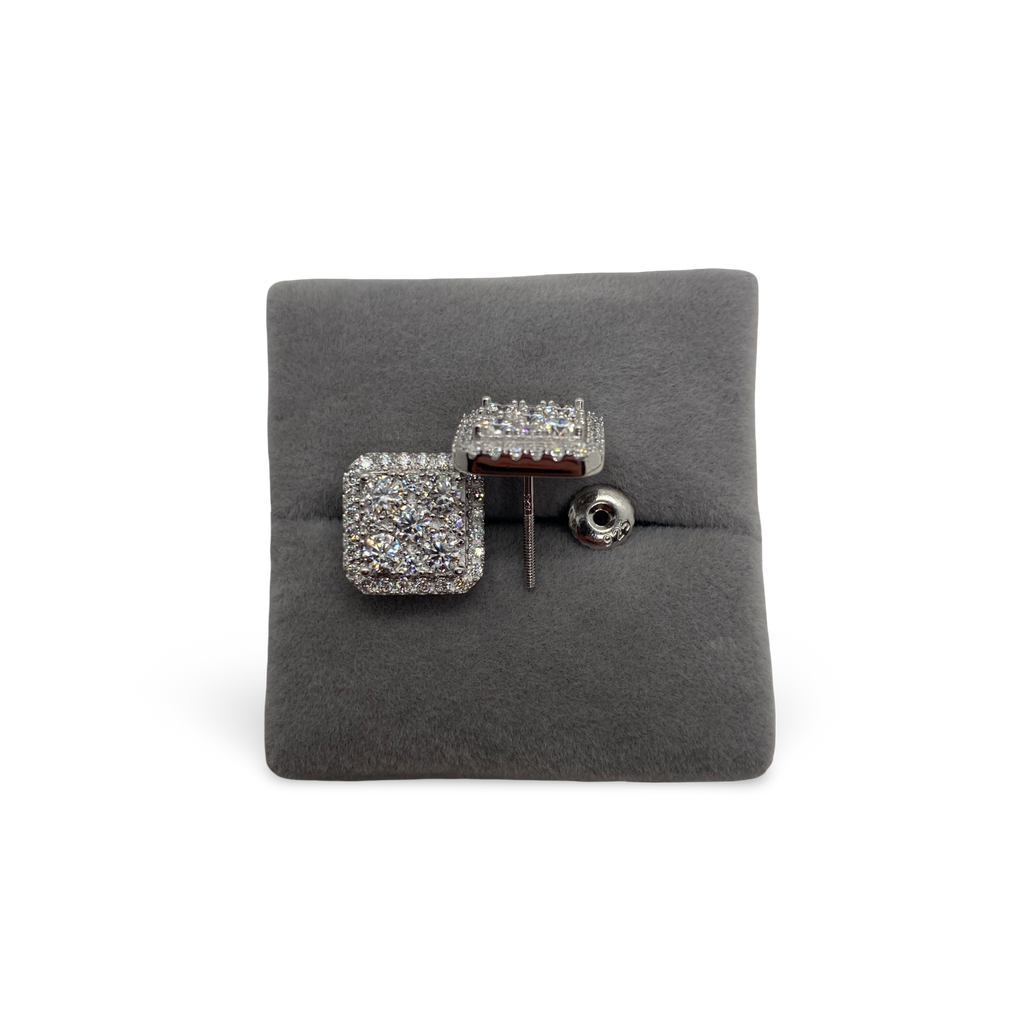 13mm Gambler (Earring Set)