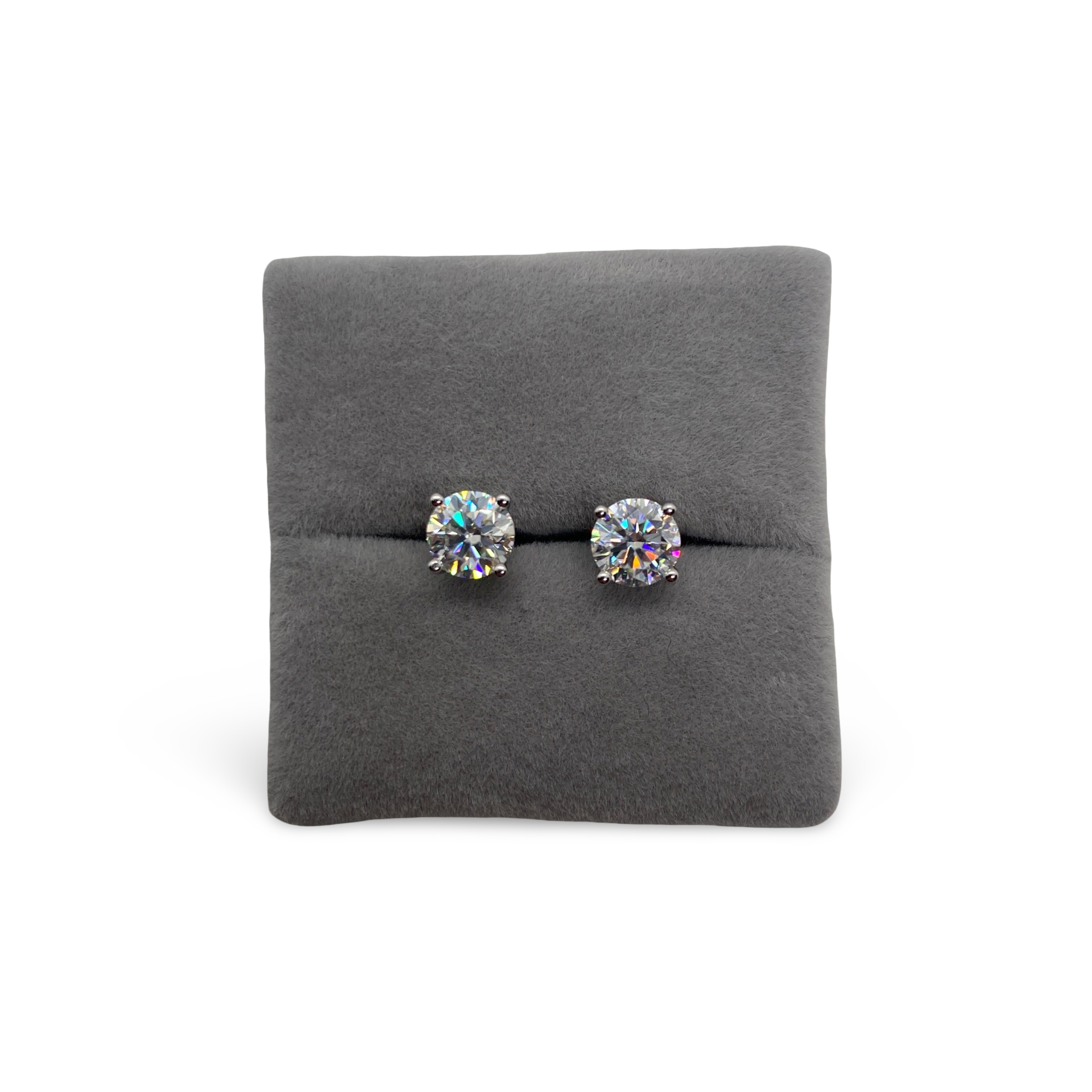 6mm 18k 1.6ctw (Earring Set)