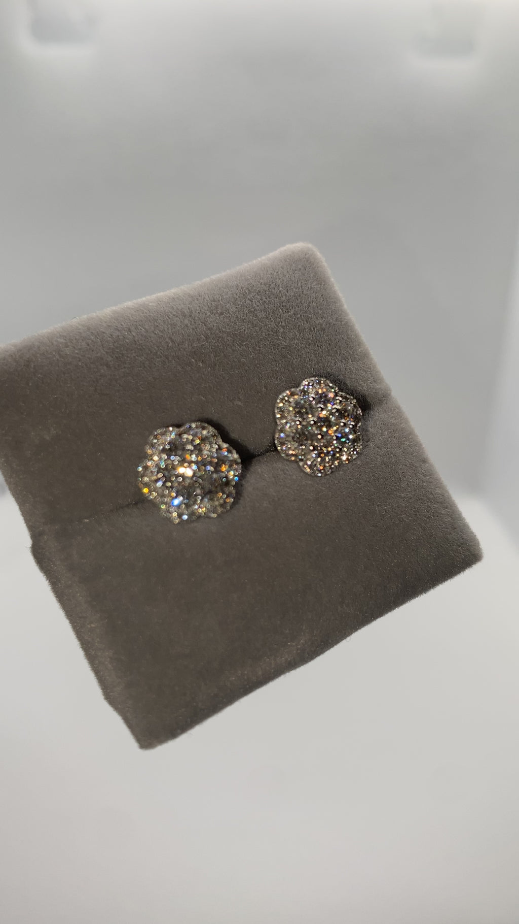 8mm Silver Poppy (Earring Set)